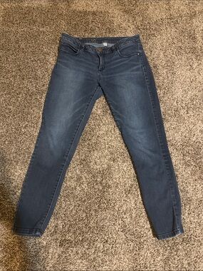 Women’s Dark Blue Skinny Jeans